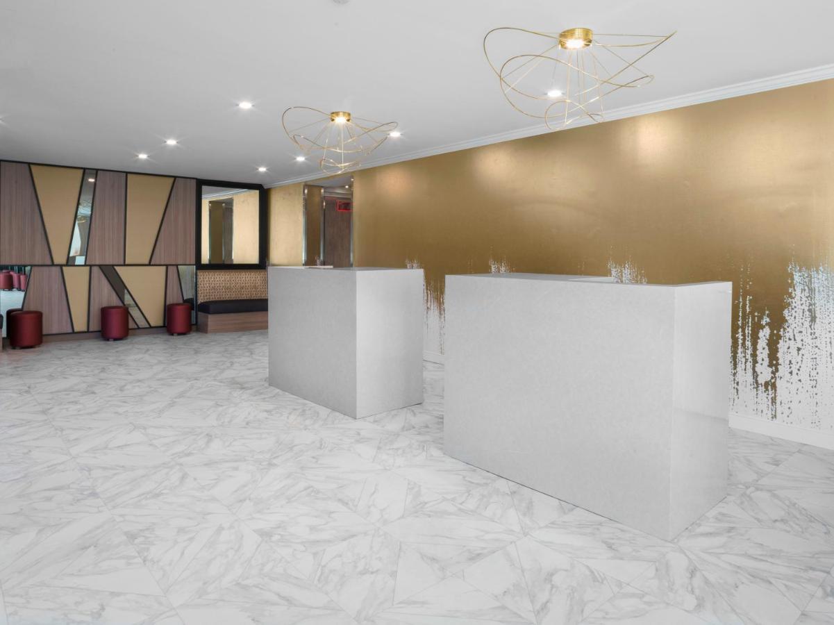 Voco Niagara Falls - The Cadence By Ihg Exterior foto The lobby of the hotel